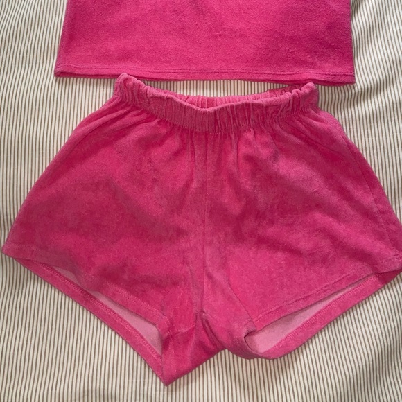 Pink set - Picture 2 of 2